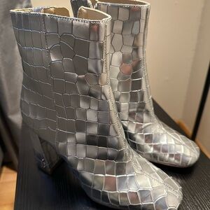 Sam Edelman Codie Square Toe Ankel Boot